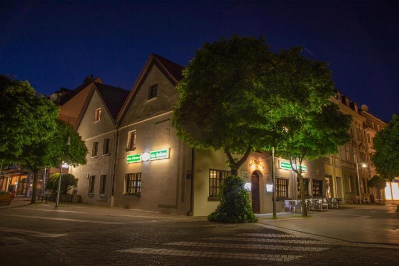 Hotel Am Rathaus Menden Esterno foto